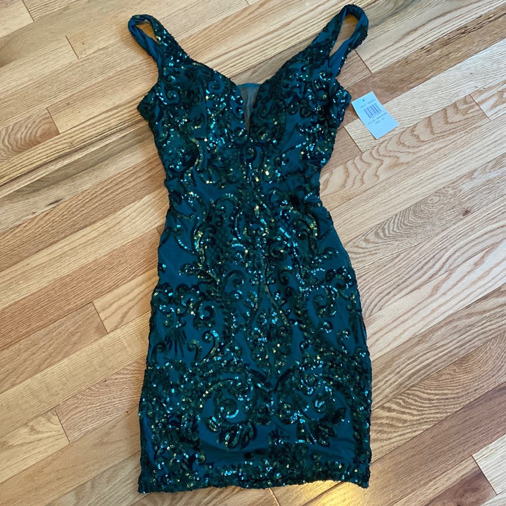 B. Darlin formal bodycon dress